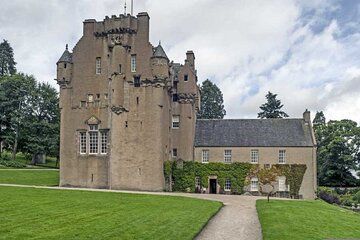 Deeside Castle Half Day GeoTour