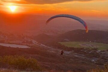 Learn to Paraglide or fly along with San Diego Paragliding School