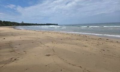 Private tour Puerto PrincesaTagkuriring waterfalls and beach tour
