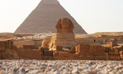 Cairo by Bus with Entry Tickets Included
