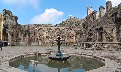 Hyderabad Heritage Trails Private Full Day Tour with Guide