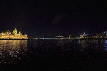 Budapest: No-frills Sightseeing Cruise