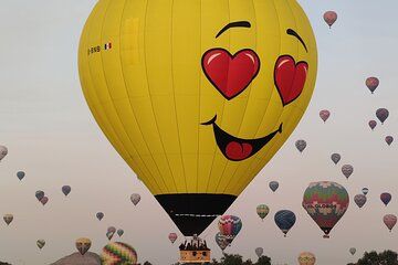 Hot Air Balloon Flight + PickupCDMX + Breakfast Included + Pyramids