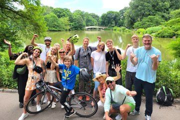 Private Highlights of Central Park Bike Tour in French