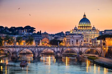 Exclusive Evening Vatican Tour with Aperitivo