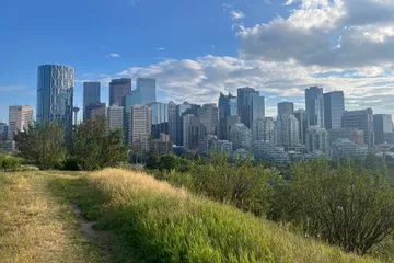 Small Group Calgary Nature Loop Tour - The Urban Wild
