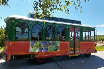 Paso Robles Winery Trolley Tour