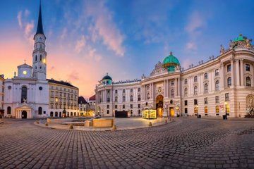Vienna to Budapest Private One Way Transfer with Bratislava Stop