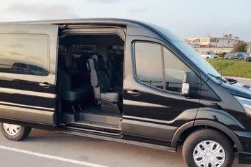 Private Van Transportation from Los Angeles Airport to Downtown