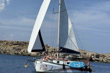 Sailing Adventure around Lindos with Skipper