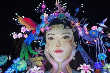 Guangzhou Traditional Lantern Festival and Night Illuminations