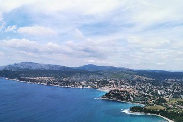 Aix En Provence and Marseille Day Tour