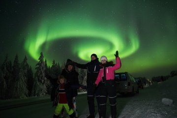 Rovaniemi Northern Lights Unlimited KM Hunt Road Trip