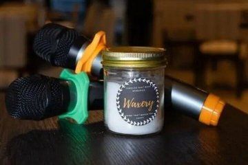 Candles and Karaoke Experience in Philadelphia