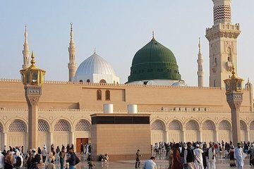 Madinah Holy Sites and Ziyarat Private Tour