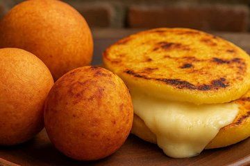 Medellin El Poblado Street Food Tour