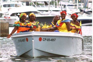 Electric Boat Rental in CartagenaNo license required
