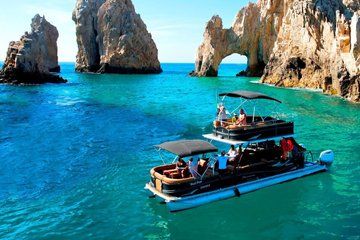Private Boat Adventure in Cabo Whale Watching and Snorkeling