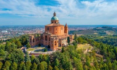 Bologna Private City Highlights Sightseeing Tour