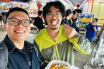 Da Nang Seven Local Food Tastings and Sightseeing by Scooter