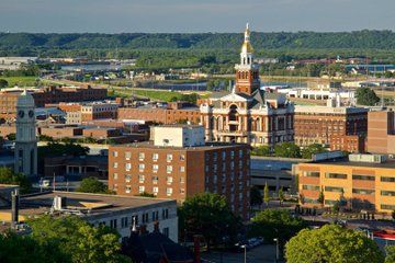 One Day Galena and Dubuque Tour from Chicago
