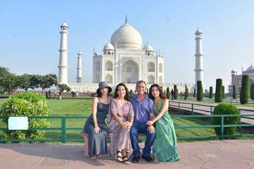 2 Days Agra Overnight Tour by Car From Delhi