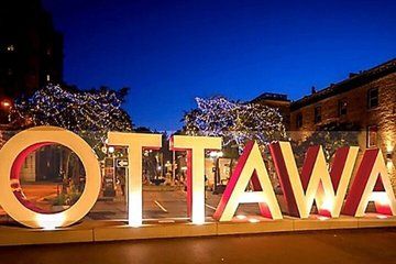 Ottawa Tours Parliament Hill and River Parkway Tour