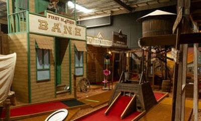 Campbelltown Indoor Mini Golf Experience