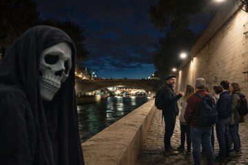 Haunted Walking Tour Along the Seine River in Paris