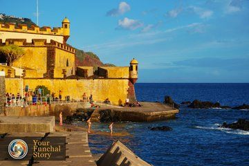 Private Relaxed Photo Walk Through Old Town Funchal