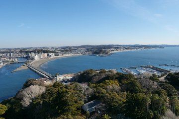 :Enoshima Retreat Private Walking Tour in Benzaiten and Iwaya