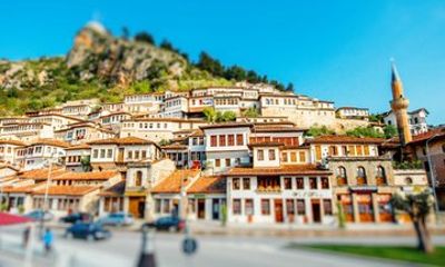 A Guided Walking Tour with Food Tastings in Berat