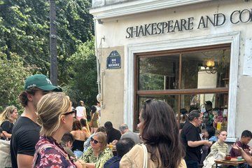 Paris and The Philosophers Tour Explore Intellectual Heritage