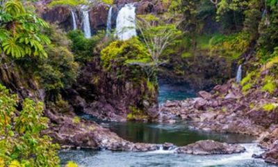 Hilo Private: Waterfalls and Mauna Kea Visitor Center Experience