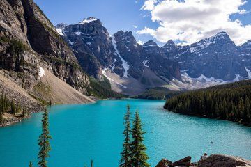 Private Group Tour: Banff & Moraine Lake Rockies Adventure