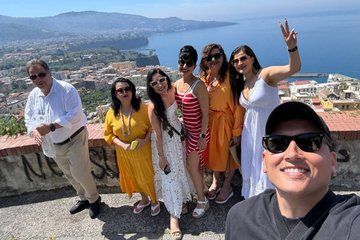 Pompeii Positano Stop and Sorrento Tour from Naples Port