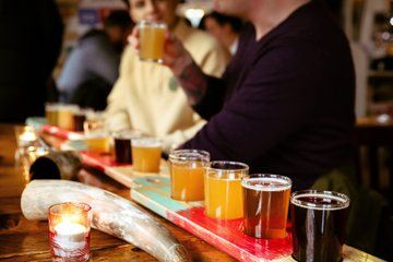 Reykjavík Nightlife Tour with Drinks and Games