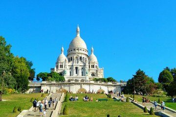 Montmartre in Depth Art History and Bohemian Life Tour