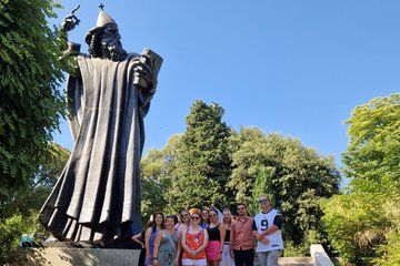 Split Walking Tour: Diocletian’s Palace & Old Town Highlights