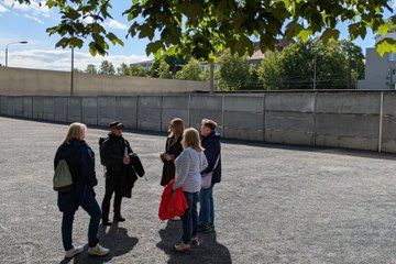 Berlin Wall Escape and Freedom Tour with an Insider