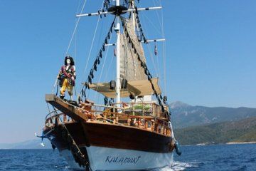 Kuşadası Full Day Aegean Boat Cruise with Lunch and Transfers