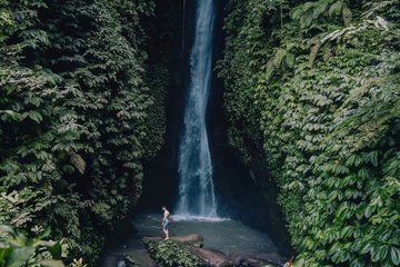 Bali Secret Waterfalls & Floating Temple - Private Tour