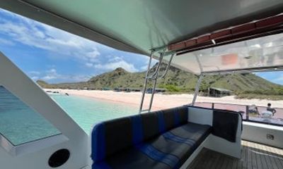 Daily Komodo Shared Speedboat Tour from Labuan Bajo