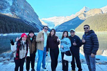 Banff and Yoho Parks with Moraine Lake Customized Private Tour