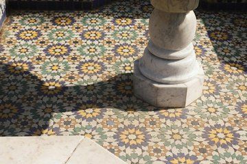 Pottery & Zellige mosaic Tour