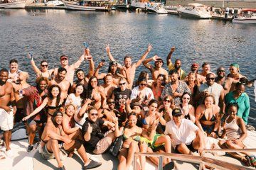 5 Hour Rio Boat Tour - Food & Drinks Included!