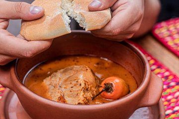 Shared Guided Food Tour to Cusco