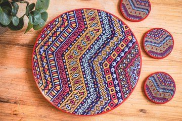 Unique Ecuadorian Resin Art Created with a Local Designer