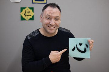 Kyoto Craft Experience. kanji art & tea. Make Your Own Keepsake