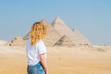 Hurghada Giza Pyramids Sphinx and Egyptian Museum Day Trip